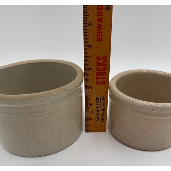 Set Of 2 Vtg Stoneware Crocks 3.5"x5"/3"x4" Rustic Decor Farmhouse One has chip - Picture 3 of 9